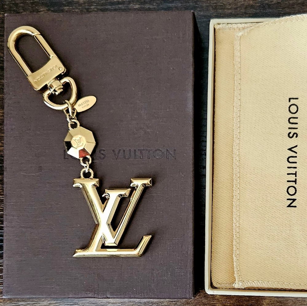 LV Keychain - ORIGINAL